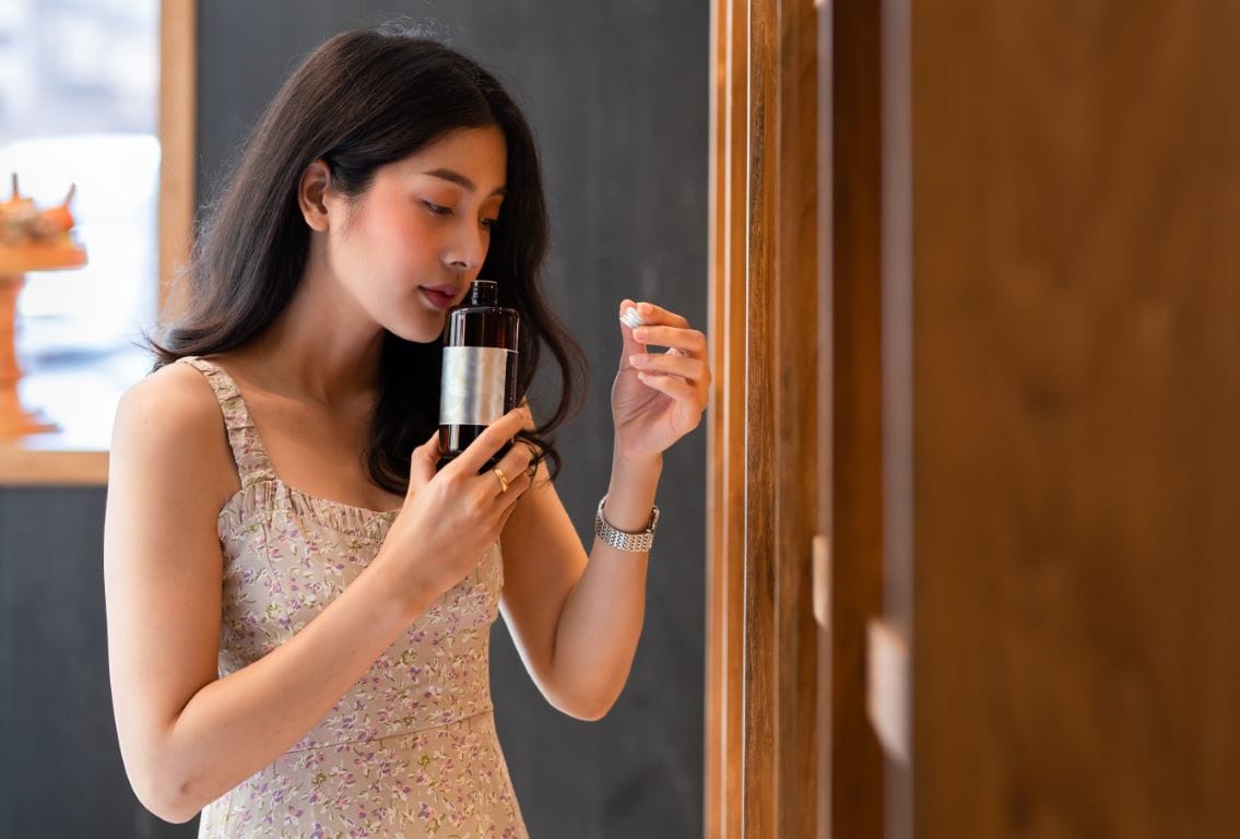 Read more about the article Discover the Benefits of Aroma Oil Massage.