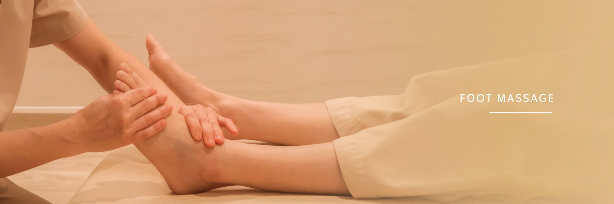 Foot massage at Makkha Spa Chiangmai - Top-rated relaxing spa experience in Chiangmai.