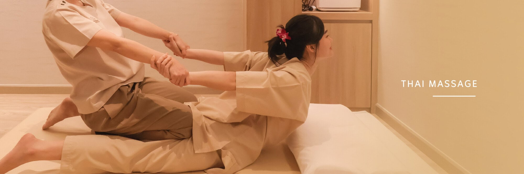 Relaxing Thai massage session at Makkha Spa in Chiangmai, offering authentic spa treatments and wellness experiences.