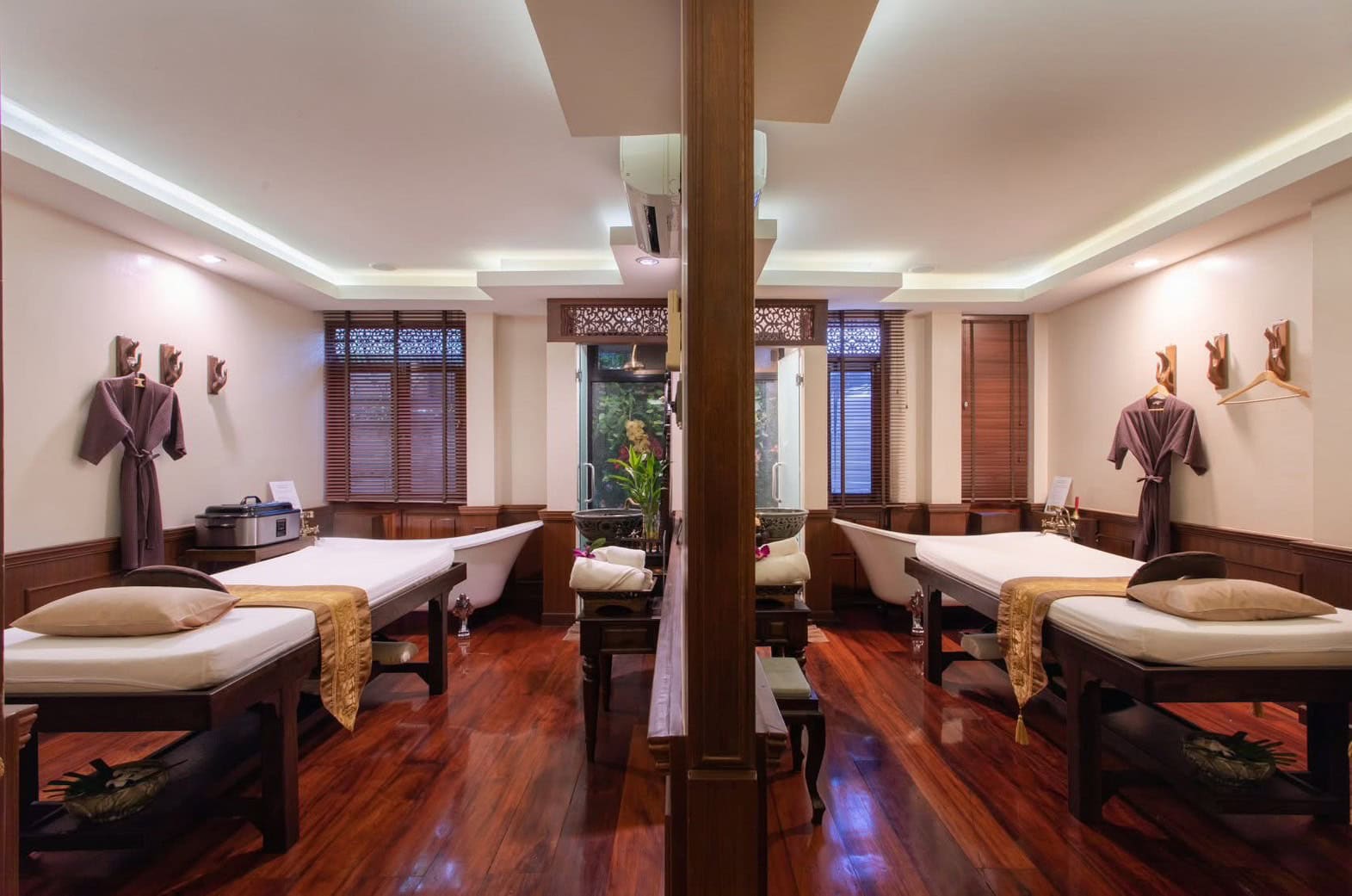 Calm interiors for premium Thai or aroma oil massage in Chiang Mai at Makkha Health & Spa