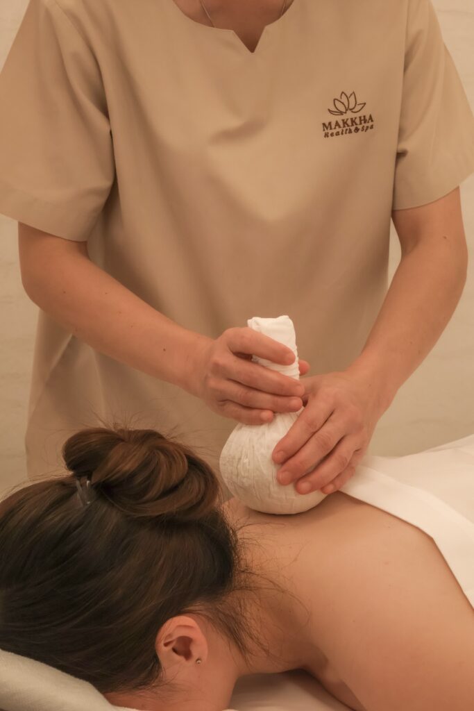 Relaxing massage therapy at Makkha Spa in Chiang Mai, featuring traditional Thai spa techniques for rejuvenation and stress relief. Enjoy a calming atmosphere and expert service.