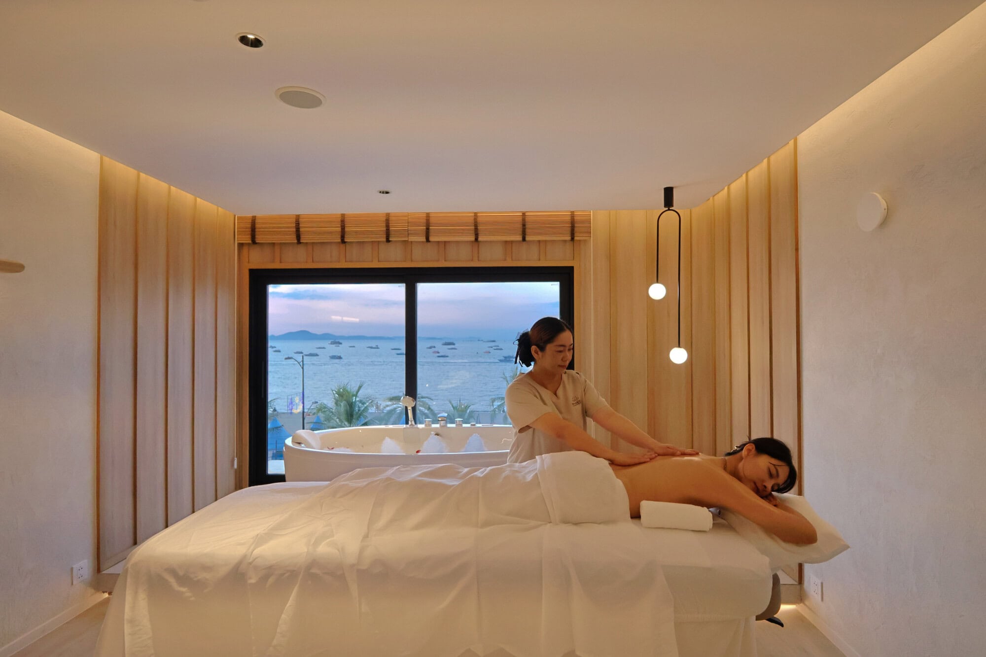 Read more about the article Why Falling Asleep During a Massage Is Perfectly Normal